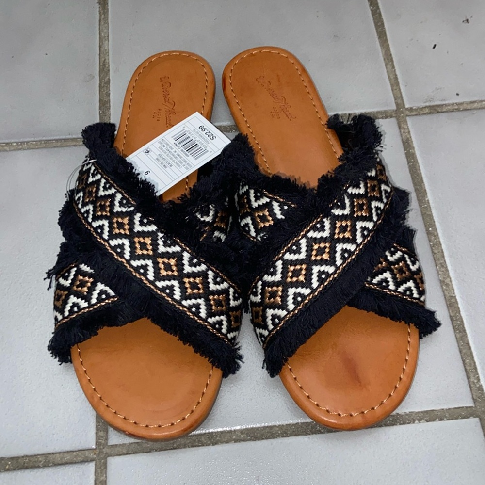 NWT Slip On Sandals